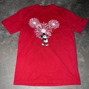 DisneyxAmerican eagle collab shirt